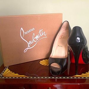 Christian Louboutin Very Prive Patent Red Sole Pumps